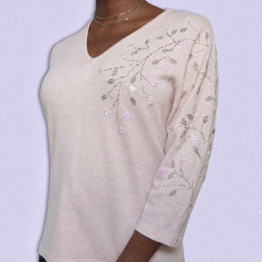 SML Design Beaded Floral V-Neck Sweater
